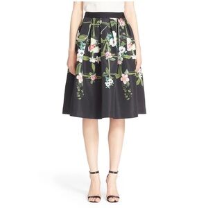 Ted Baker skirt size 4 (us10)